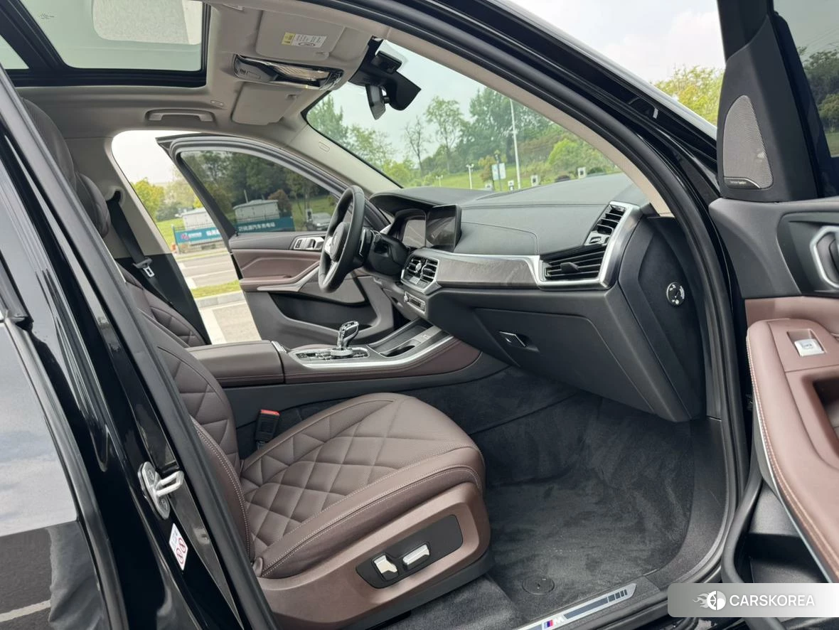 BMW X5 id 4486462 из Китая 8