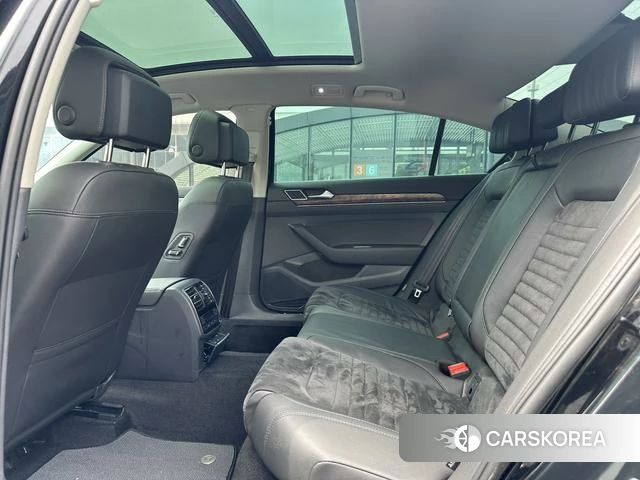 Volkswagen Magotan id 4241062 из Китая 8