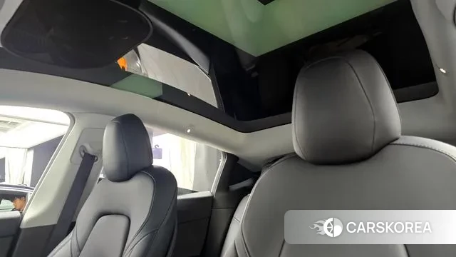 Tesla Model Y id 3059450 из Кореи 8