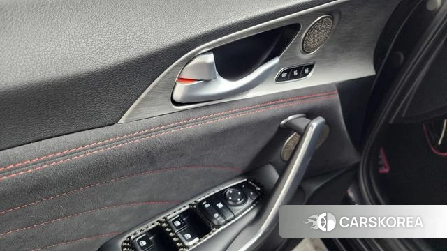 Kia Stinger Meister id 4759434 из Кореи 8