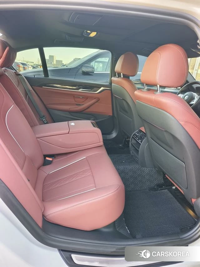 BMW 5 series id 4257371 из Китая 8
