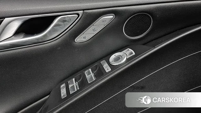 Genesis G80 (RG3) id 3468584 из Кореи 8