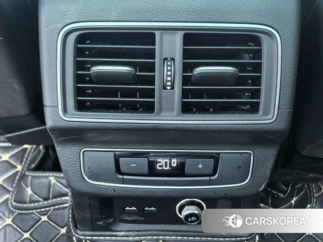 Audi Q5L id 4307311 из Китая 8