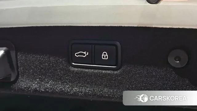 Genesis G70 id 3402753 из Кореи 8