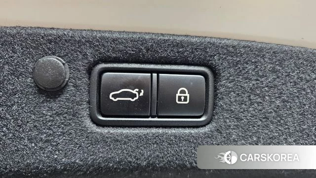Hyundai The New Grandeur IG Hybrid id 4409056 из Кореи 8