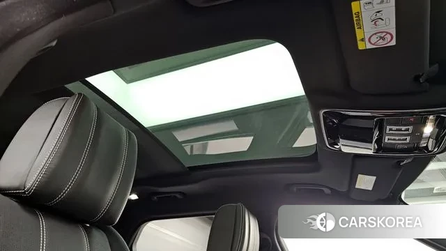 Land Rover Range Rover Velar id 3095782 из Кореи 8