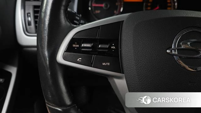 Ssangyong New Style Korando C id 4708827 из Кореи 8