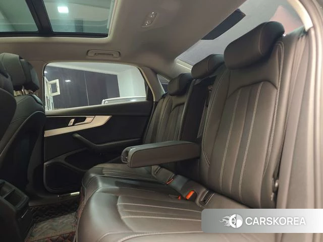 Audi A4L id 4277295 из Китая 8
