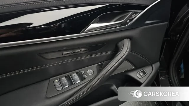 BMW 5 Series (G30) id 3764013 из Кореи 8