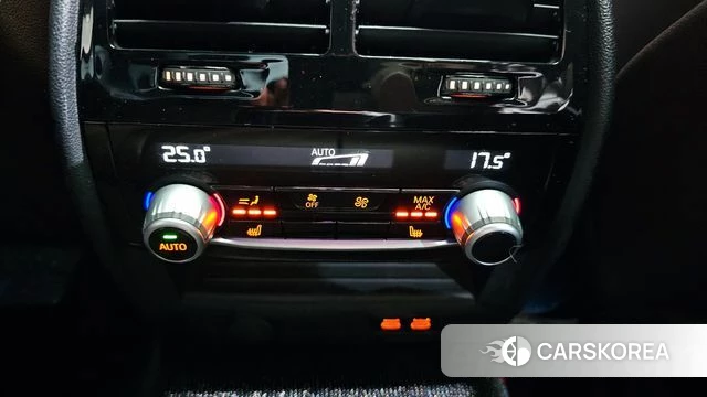 BMW 5 Series (G30) id 3800916 из Кореи 8