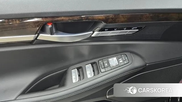 Genesis G90 id 2891393 из Кореи 8