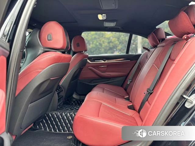 BMW 5 series id 4264897 из Китая 8