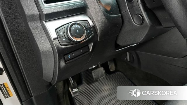 Ford Explorer id 4339783 из Кореи 8