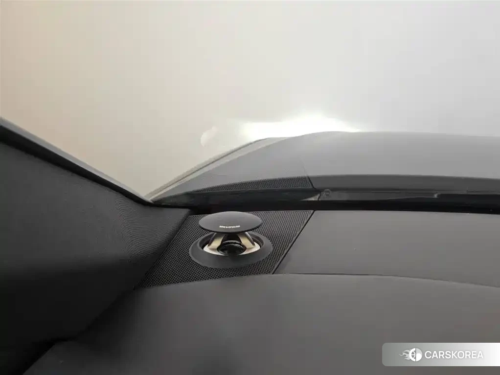 Audi A6L id 4622509 из Китая 8