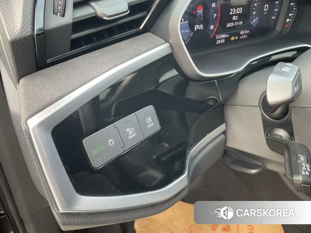 Audi Q3 Sportback id 4258594 из Китая 8