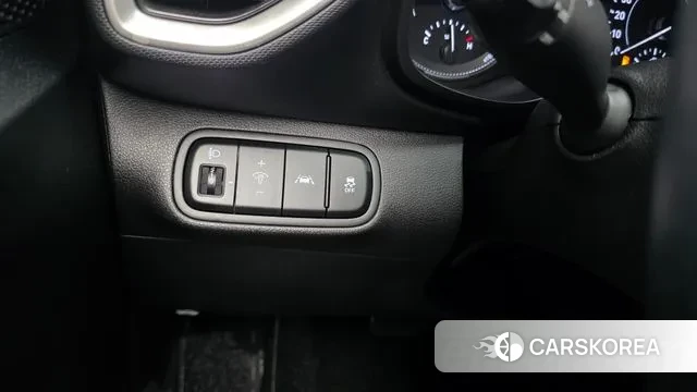 Hyundai Venue id 3525683 из Кореи 8