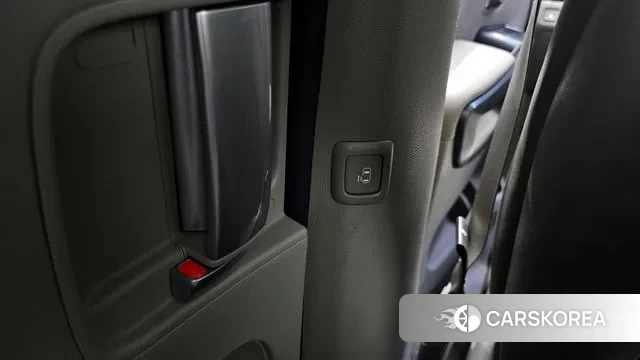 Kia The New Carnival id 3489626 из Кореи 8