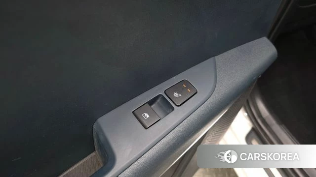 Kia Di Ol Nu Niro id 3839231 из Кореи 8