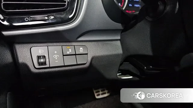 Kia Stonic id 3737125 из Кореи 8