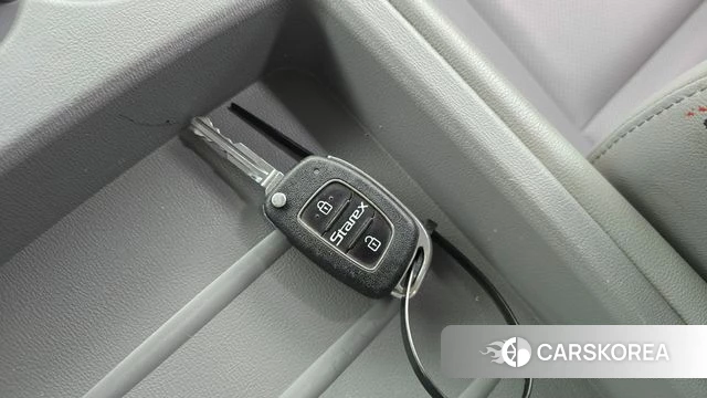 Hyundai The New Grand Starex id 4543805 из Кореи 8