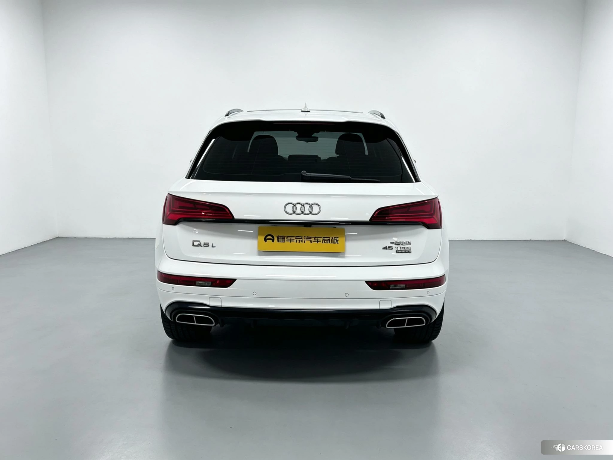 Audi Q5L id 4479311 из Китая 8