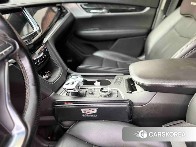 Cadillac XT6 id 4240818 из Китая 8