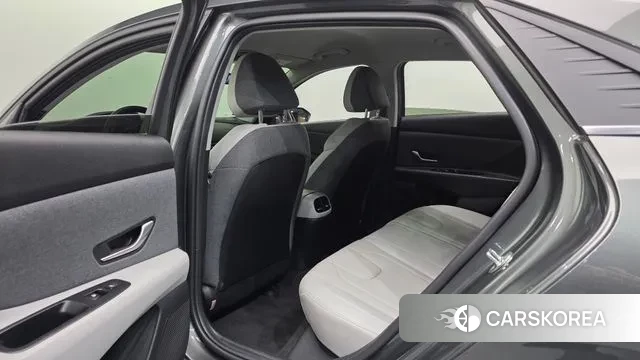 Hyundai Avante (CN7) id 3770744 из Кореи 8