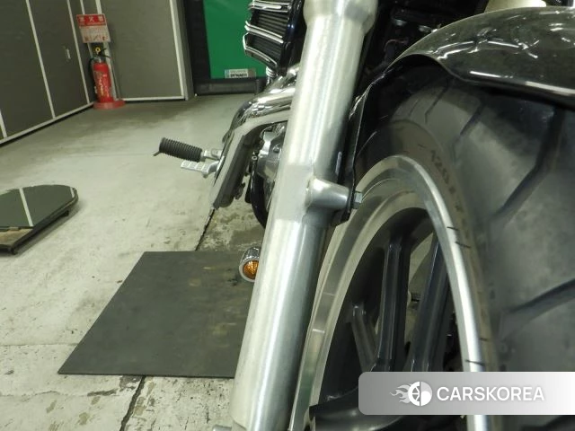 Harley-Davidson Sportster XL883L id 3945723 из Японии 8