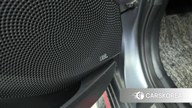 Hyundai Veloster (JS) id 3911844 из Кореи 8