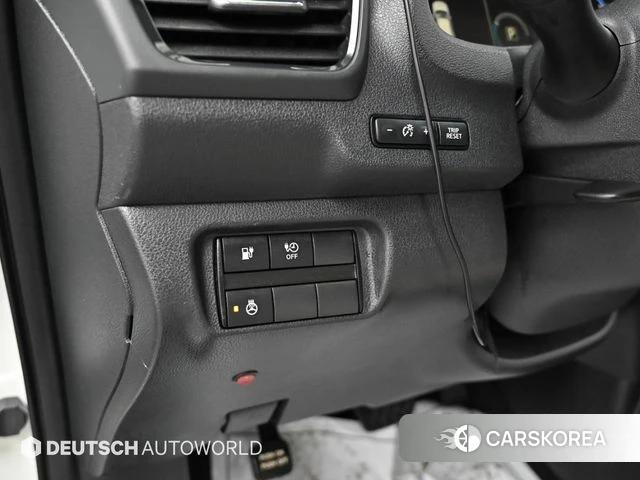 Nissan Leaf (ZE1) id 4269131 из Кореи 8