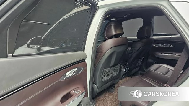 Genesis GV70 id 4232017 из Кореи 8