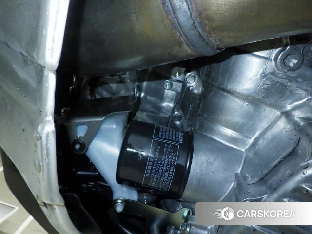 Honda X-ADV 750 id 4229649 из Японии 8