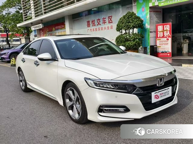 Honda Accord id 4264562 из Китая 8