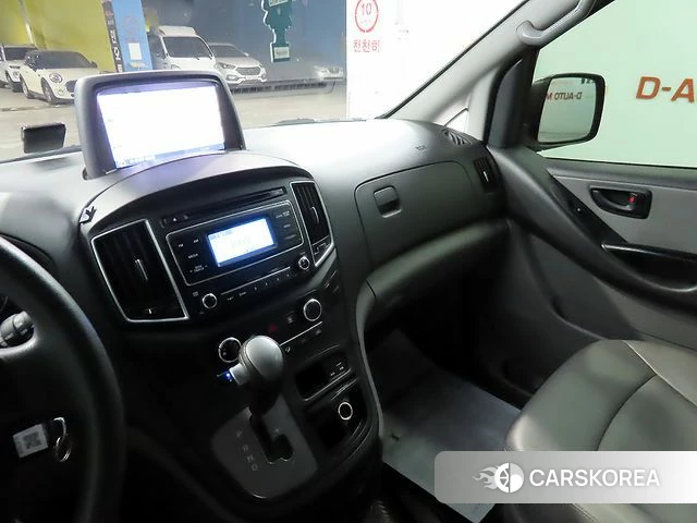 Hyundai The New Grand Starex id 3872597 из Кореи 8