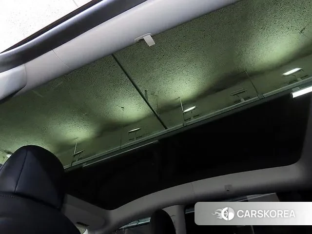 Tesla Model Y id 3473422 из Кореи 8