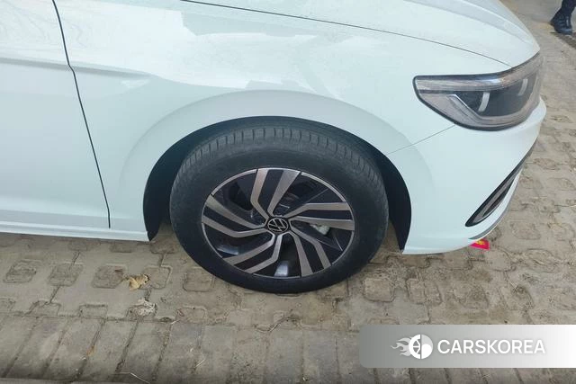 Volkswagen Bora id 4271354 из Китая 8
