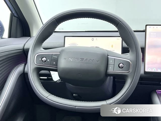 Nissan N6 id 4290763 из Китая 8