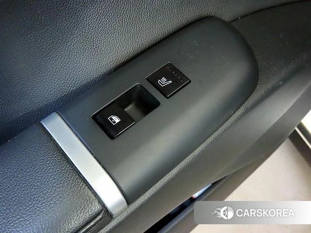 Hyundai Grandeur (GN7) id 4871133 из Кореи 8