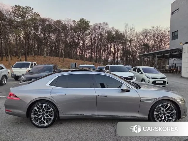 Genesis G90 (RS4) id 3462408 из Кореи 8