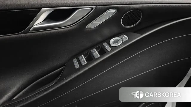 Genesis G80 (RG3) id 3502804 из Кореи 8