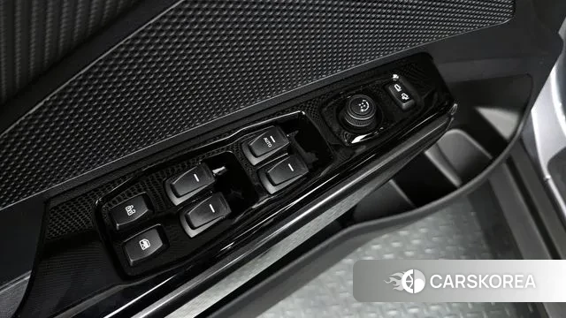 Ssangyong The New Tivoli Air id 2900006 из Кореи 8