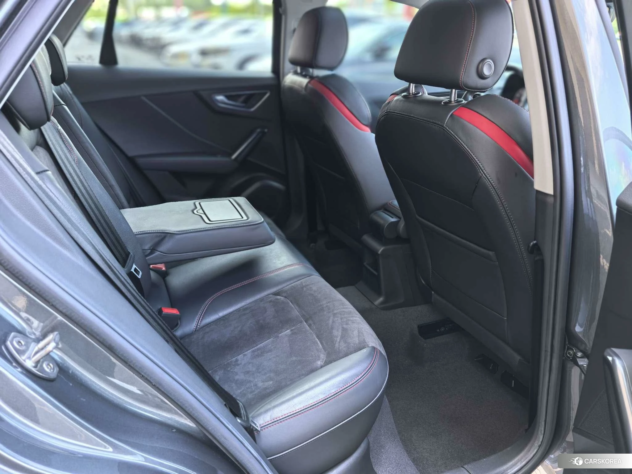 Audi Q2L id 4510314 из Китая 8