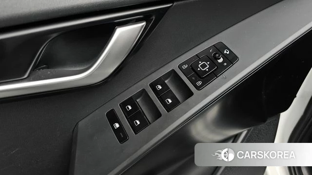 Kia Di Ol Nu Niro id 3827064 из Кореи 8