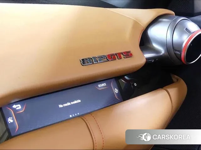 Ferrari 812 GTS id 3155646 из Кореи 8