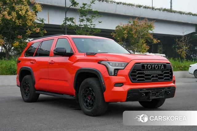 Toyota Sequoia id 4272337 из Китая 8