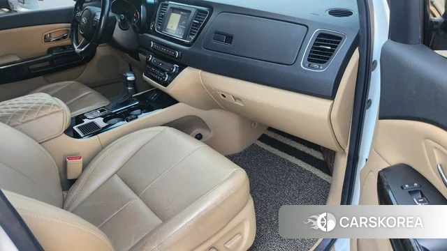 Kia The New Carnival id 4842651 из Кореи 8