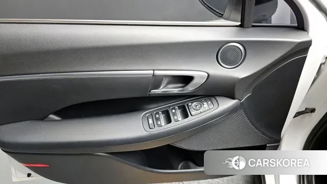 Hyundai Sonata (DN8) id 3155855 из Кореи 8