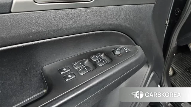 Ssangyong Rexton Sports id 3408328 из Кореи 8