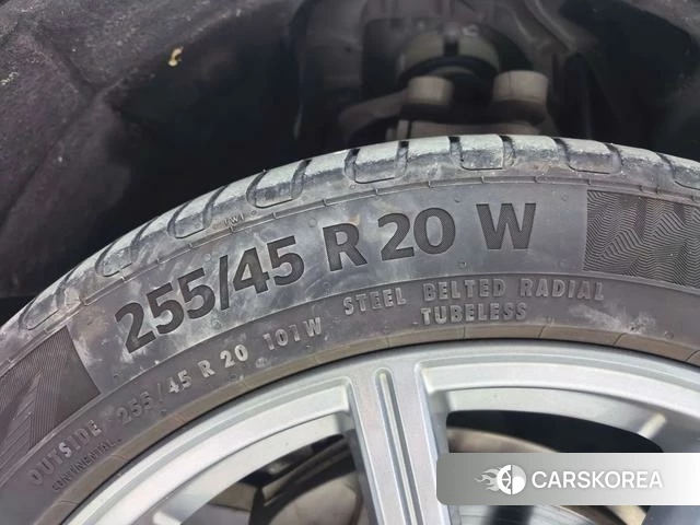 Audi Q5L id 4353766 из Китая 8