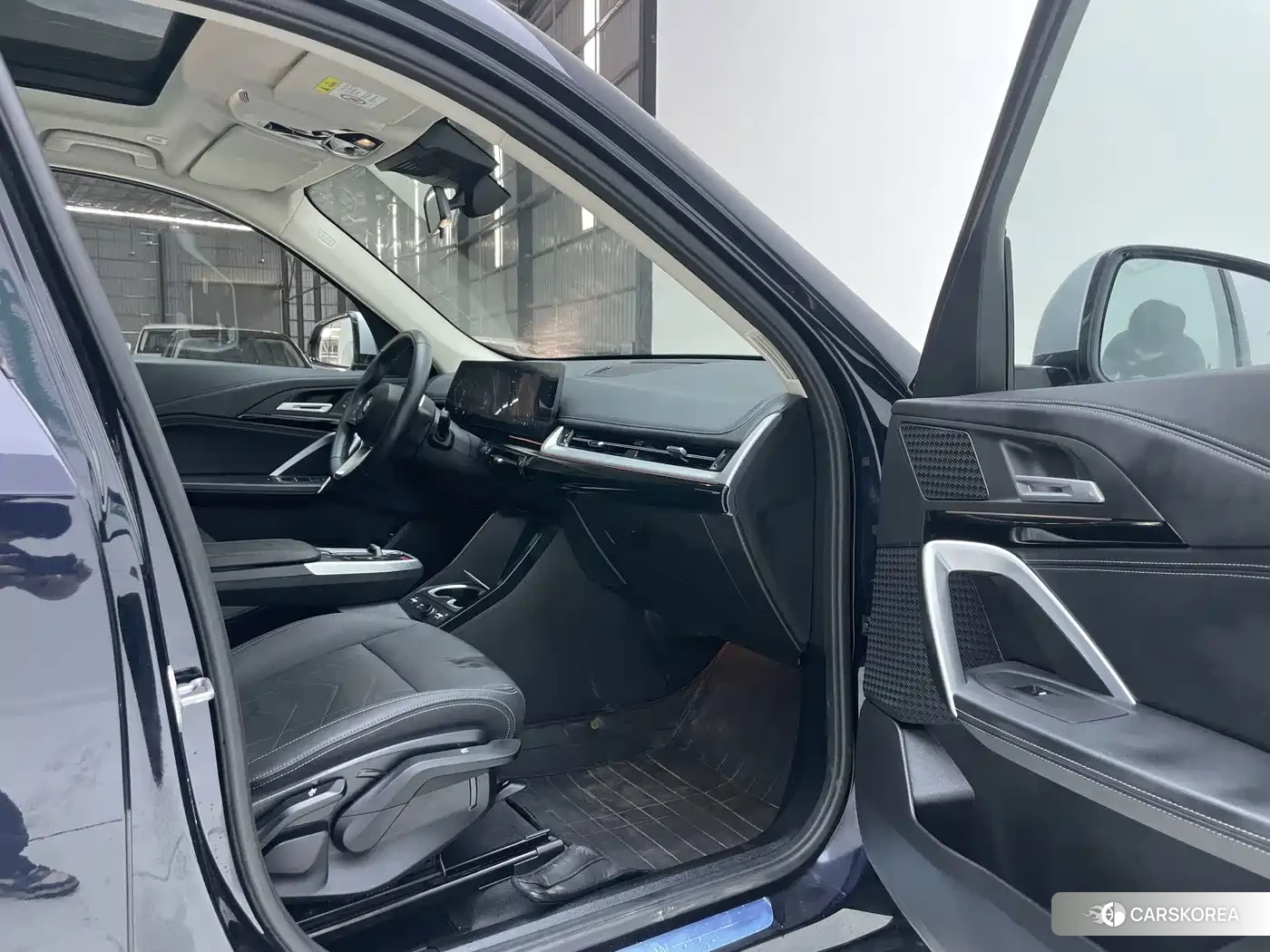 BMW X1 id 4681212 из Китая 8